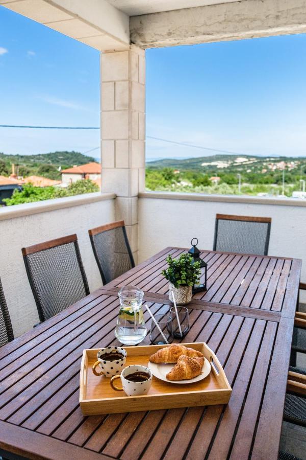 Guest House Barbara Nerezisca Екстериор снимка