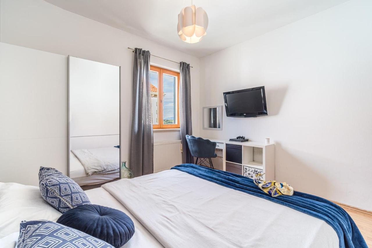 Guest House Barbara Nerezisca Екстериор снимка